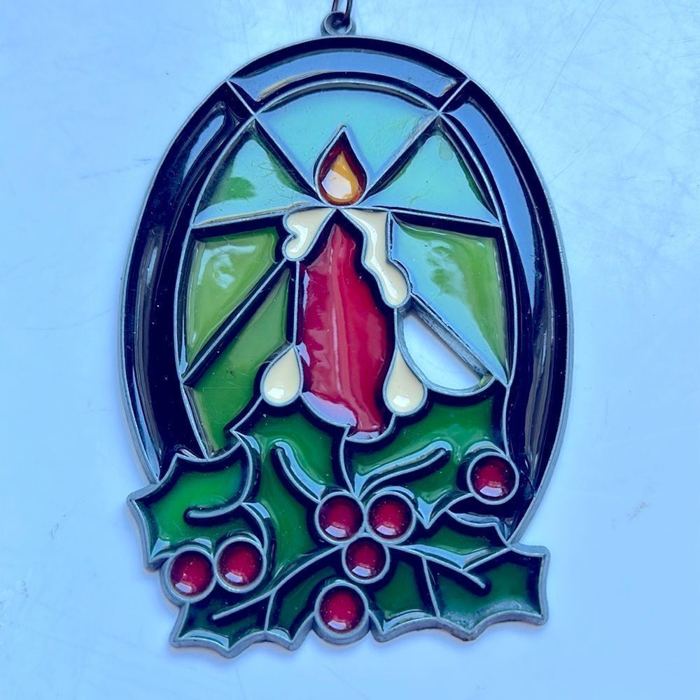 Red Christmas‎ candle with holly leaves stain glass look sun catcher
